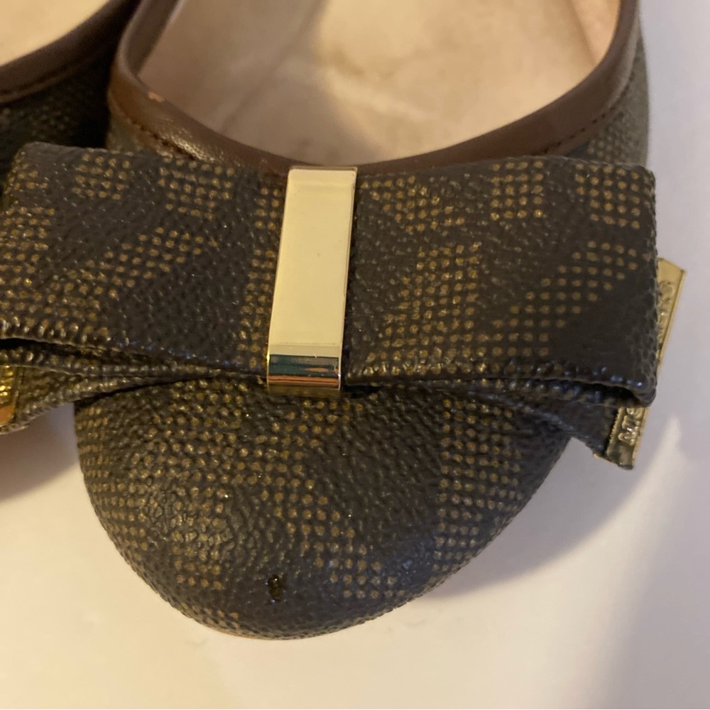 Michael Kors Flats Size 7.5 - Picture 6 of 14